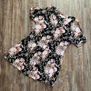 Staring at Stars Black Short Sleeve Cold Shoulder Floral Button Down Tunic Top